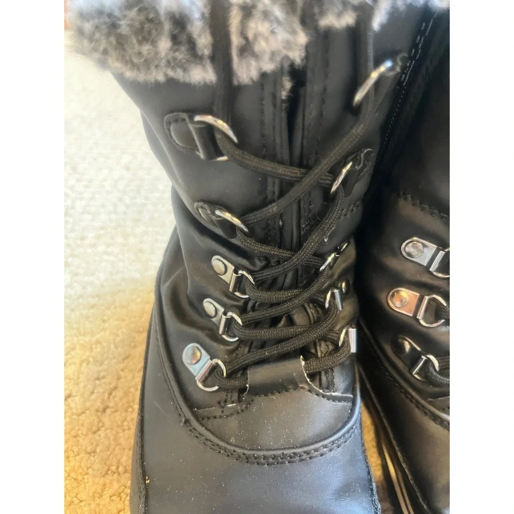Sporto Womens Black Faux Fur Trim Lace Up Side Zip Winter Snow Boots Size 8M